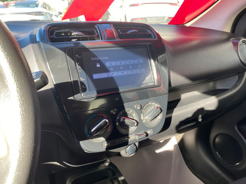 Dodge Attitude 1.2 Se At