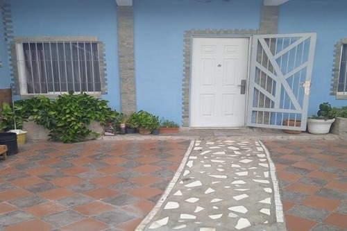Imagen 11 de 12 de Asein1153 Vende Amplia Casa En San Diego, Sector Villa Nueva. Estado Carabobo