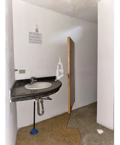 Imagen 14 de 14 de Venta/alquiler Local En La Torre Loreto, Av. Las Américas Con Vía Colombia