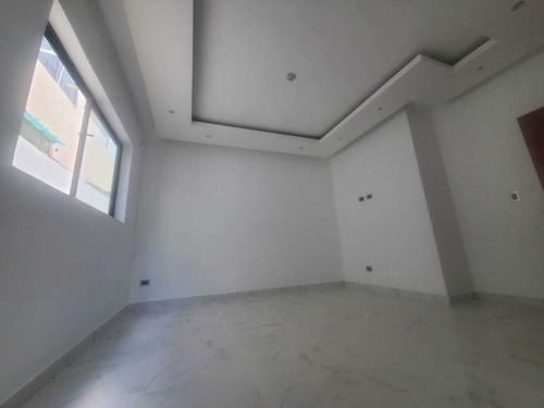 Apartamento En Venta En Paseo Del Rio, San Francisco De Macorís
