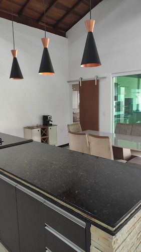 Casa Ubatuba-cond Fechado C/piscina Ar Cond. E Mobiliada