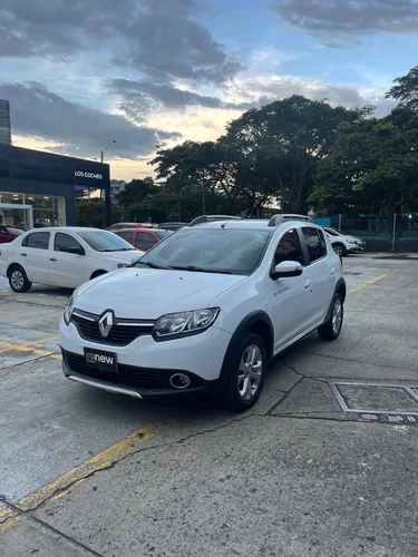 Renault Stepway 1.6 Expression / Zen