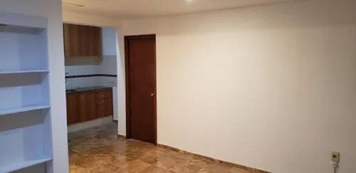 Alquiler En Jacinto Vera, Tipo Casa Al Frente, 1 Dormitorio, Sin Gastos Comunes, Impuestos Incluidos