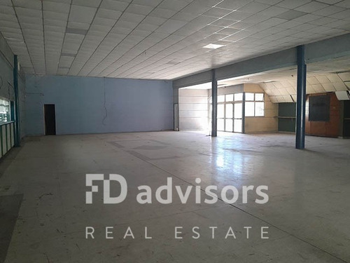 Local Comercial En Venta 891m2 Puente Alto