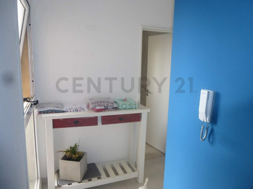 Departamento 2 Ambientes Con Balcon, Bajas Expensas, Financiación Exclusiva