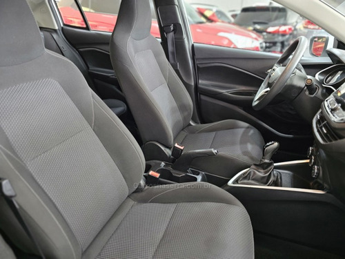 Chevrolet Onix 1.0 LT PLUS 8V FLEX 4P MANUAL