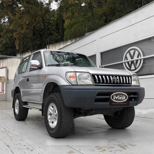 Imagen 2 de 17 de Toyota Meru Año 2007 4x4