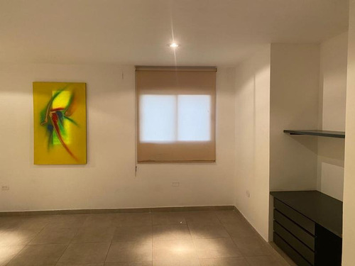 Imagen 4 de 9 de Departamento 2 Dormitorios En Venta En Barrio Norte , Monteagudo Al 200.