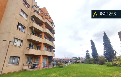 Imagen 14 de 19 de Departamento En Venta De 2 Dormitorios C/ Cochera En Guaymallén
