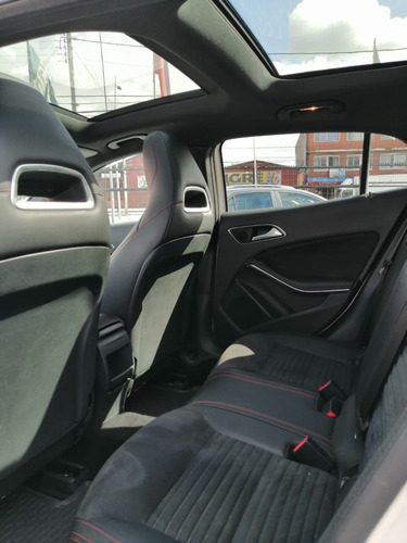 Imagen 16 de 19 de Mercedes Benz Gla 220 Diesel