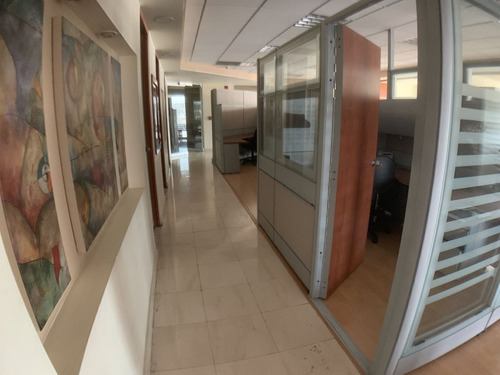 Oficina En Renta En Lomas Altas Torre Quadrata Amueblada (m2o2440)