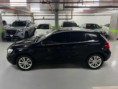 Mercedes-Benz Classe GLA 1.6 Advance Turbo Flex 5p