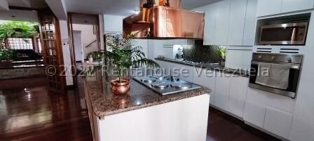 Imagen 8 de 21 de Casa En Venta 22-20489 En Cumbres De Curumo Wp 04120104330