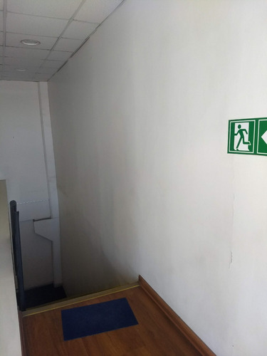 Amplia Bodega En Condominio De Bodegas A Pasos De Vespucio