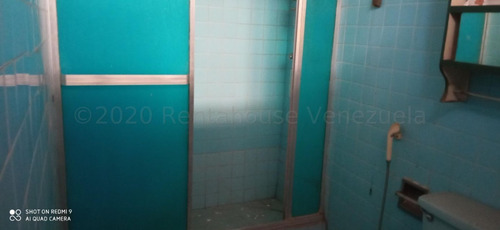 Imagen 11 de 30 de Casa En Venta En El Centro De Barquisimeto Lara 0.4.2.4.5.9.3.7.5.4.2 Rent-a-house Centro Occidente Mls Código Rent-a-house: 22-8451