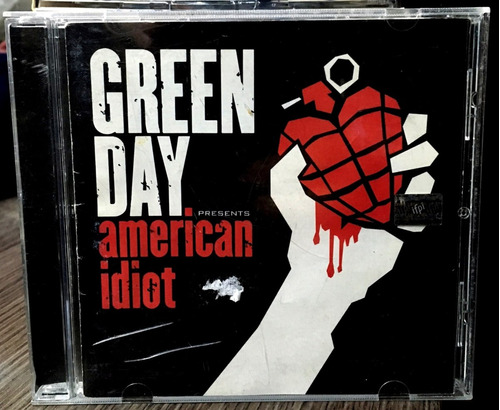 Green Day - American Idiot (2004)