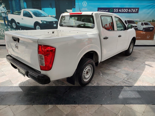 Nissan NP300 2.4 Doble Cabina Se Aa Pack Seg Mt