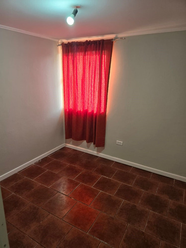 Arriendo Departamento Villa Los Profesores, Metro Ecuador