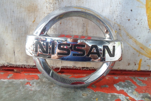 Emblema Cromado Nissan 36533