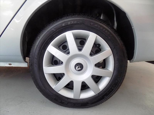 Renault Clio Clio Sedan 1.0 Expression 4p Manual