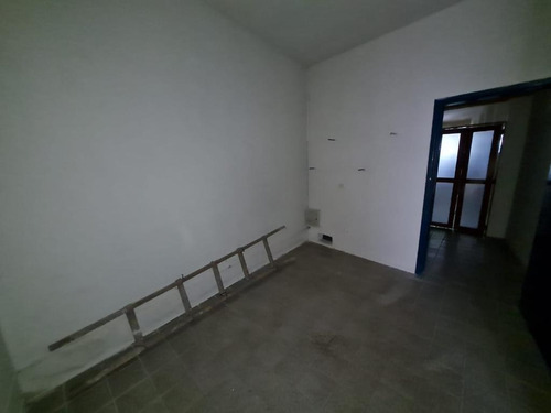 Imagem 7 de 10 de Ótima Casa Comercial 126m2, 05 Salas, Não Tem Garagem Nas Graças, Excelente Localização - Pt00009