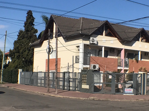 Imagen 3 de 21 de Triplex Casa Haedo Sur Residencial