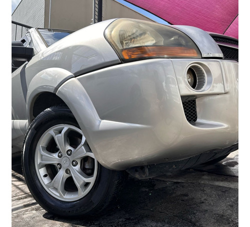 Hyundai Tucson 2.0 MPFI GL 16V 142CV 2WD GASOLINA 4P MANUAL