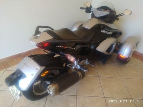 Can An Modelo Spyder