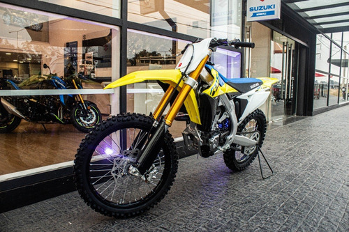 Imagen 3 de 25 de Suzuki Rm-z 450 - No Honda Crf 450, No Yamaha Wr 450!