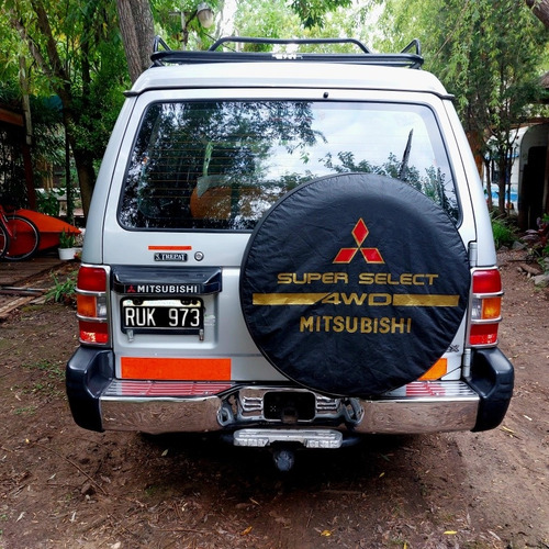 Imagen 5 de 18 de Mitsubishi Montero 1993 2.6 Glx Shrw