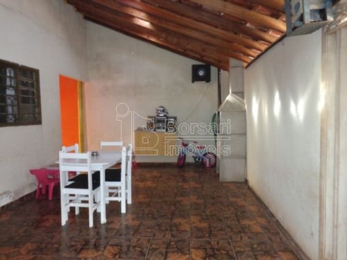 Imagem 1 de 6 de Venda De Casas / Padrão Na Cidade De Araraquara 7293