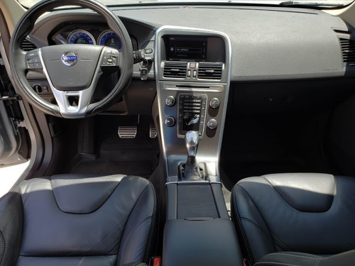 Volvo Xc60 R-design 2013 Top De Linha 2 Dono Impecável