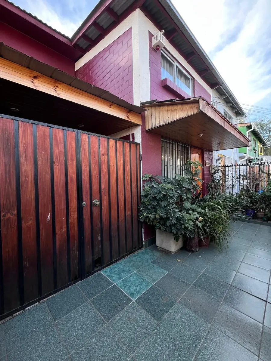 Imagen 3 de 18 de Venta Acogedora Casa 2 Pisos - Puente Alto
