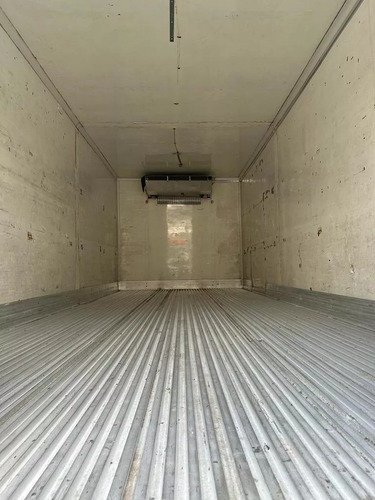 Vende-se Um Baú Frigorífico Refrigerado 13/13