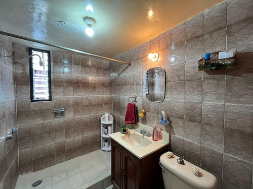Venta De Casa En Privada En La Colonia Las Haciendas Metepec