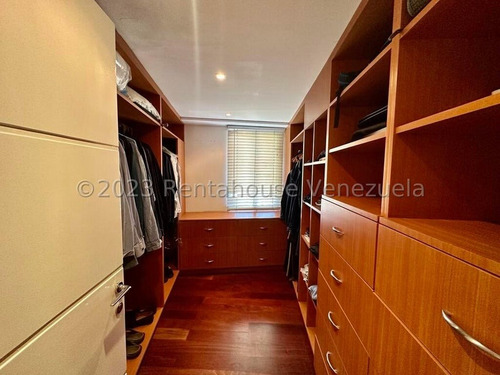 Se Vende Bello Apartamento En Las Mercedes Mls 25-12287