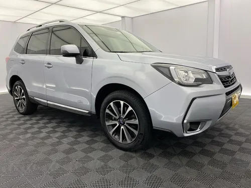 Subaru Forester 2.0 Xt