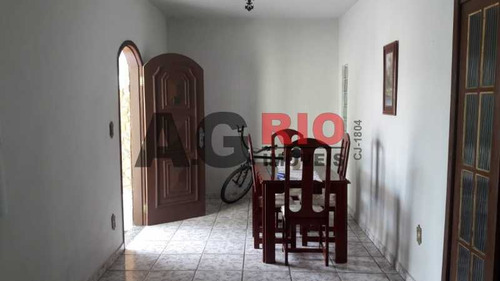 Casa De Rua-à Venda-bangu-rio De Janeiro - Vvca20022
