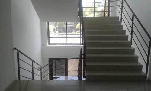 Imagen 3 de 11 de Apartamento En Alquiler En C.r. San Miguel
