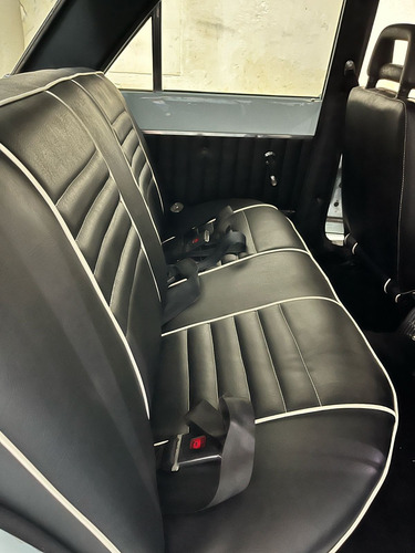 Ford Falcon Standard