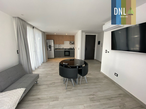 Departamento De Categoria Con Terraza Privada, Jacuzzi, Parilla Y Piscina En El Complejo! A Metros De Bunge E Intermedanos