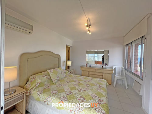 Imagen 16 de 30 de Primera Linea Playa Brava - Venta Dpto. 3 Dormitorios