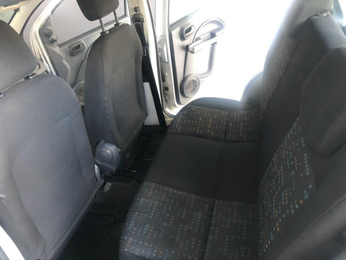 Fiat Uno Vivace 1.0 2014 Completo