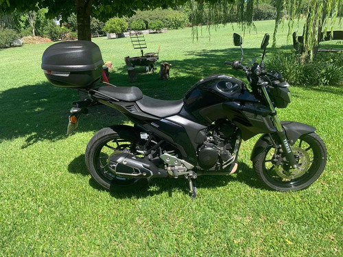 Yamaha Fz25