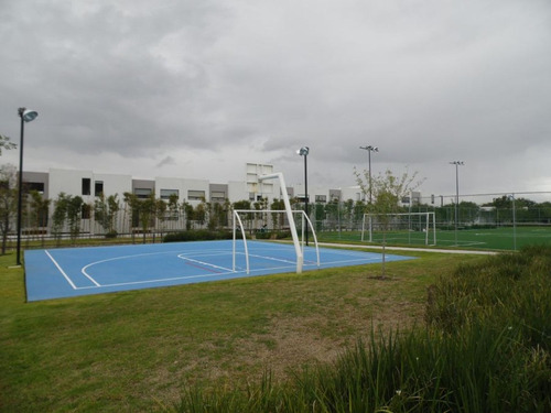 Terreno En Venta Uso Mixto Comercial Y De Servicios - El Condado Queretaro