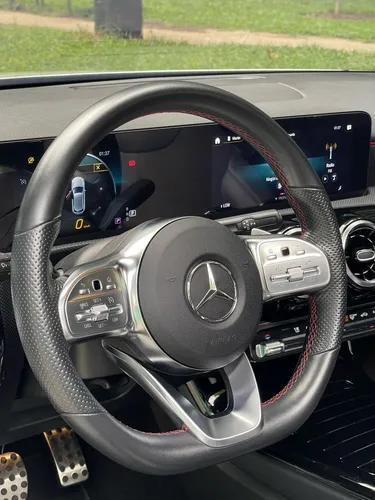 Mercedes-Benz Clase A A200 AMG LINE 1.3 TURBO AUTOMÁTICO