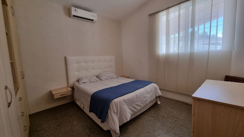 Imagen 4 de 10 de Casa En Venta