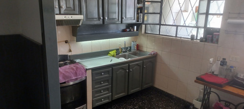 Imagen 20 de 24 de Gran Casa De 4 Ambientes Con Doble Cochera -- Nuevo Wp De Contacto 1137868438!!