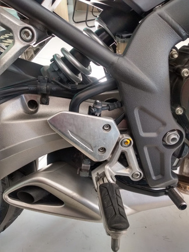 Imagem 8 de 11 de Honda Cb 650 F Abs
