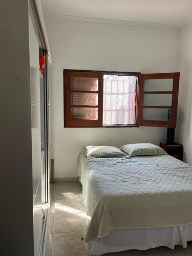 Casa Linda Com 3 Quartos E 2 Banheiros